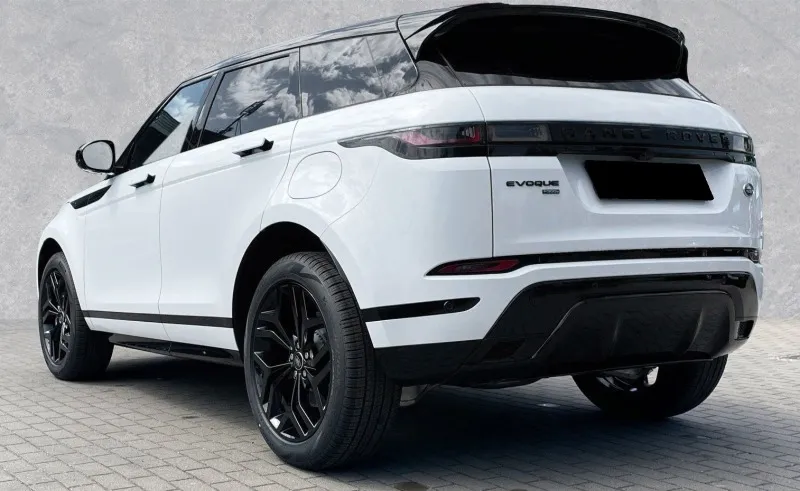 Land Rover Range Rover Evoque P300е R-Dynamic SE =NEW= Black Pack/Pano Гаранция Image 2